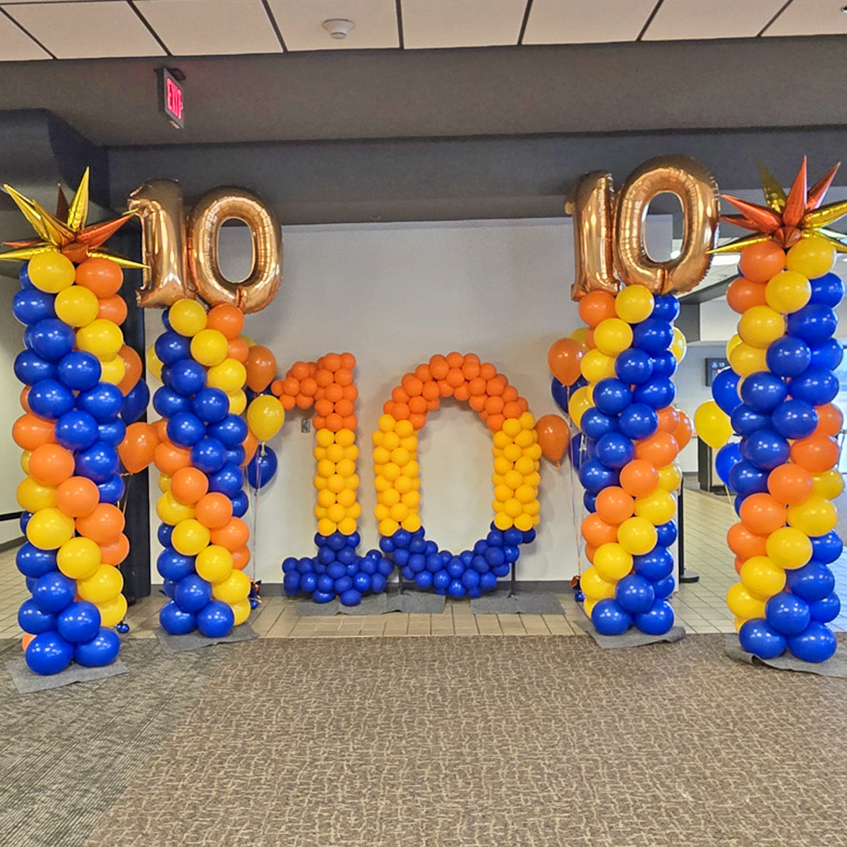 Classic-Spiral-Balloon-Columns-by-Airheads-Balloon-Art Classic Balloon Columns at Pittsburgh Airport for Anniversary