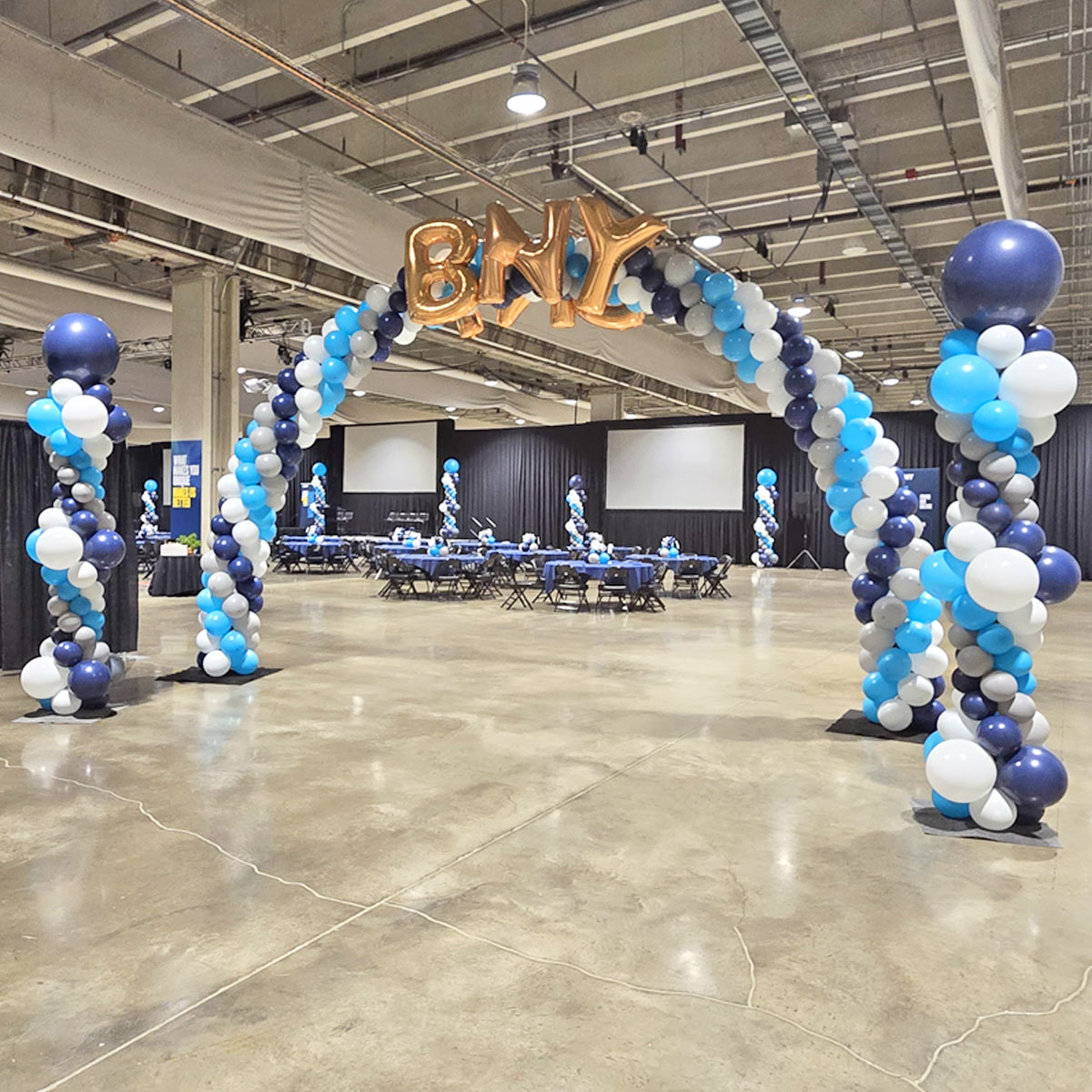 Hourglass-Balloon-COlumns-by-Airheads-Balloon-Art Corporate Balloon Columns at Convention Center Pittsburgh